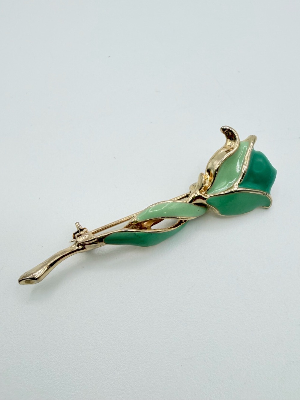 Vintage Gold Tone Green Enamel Flower Brooch